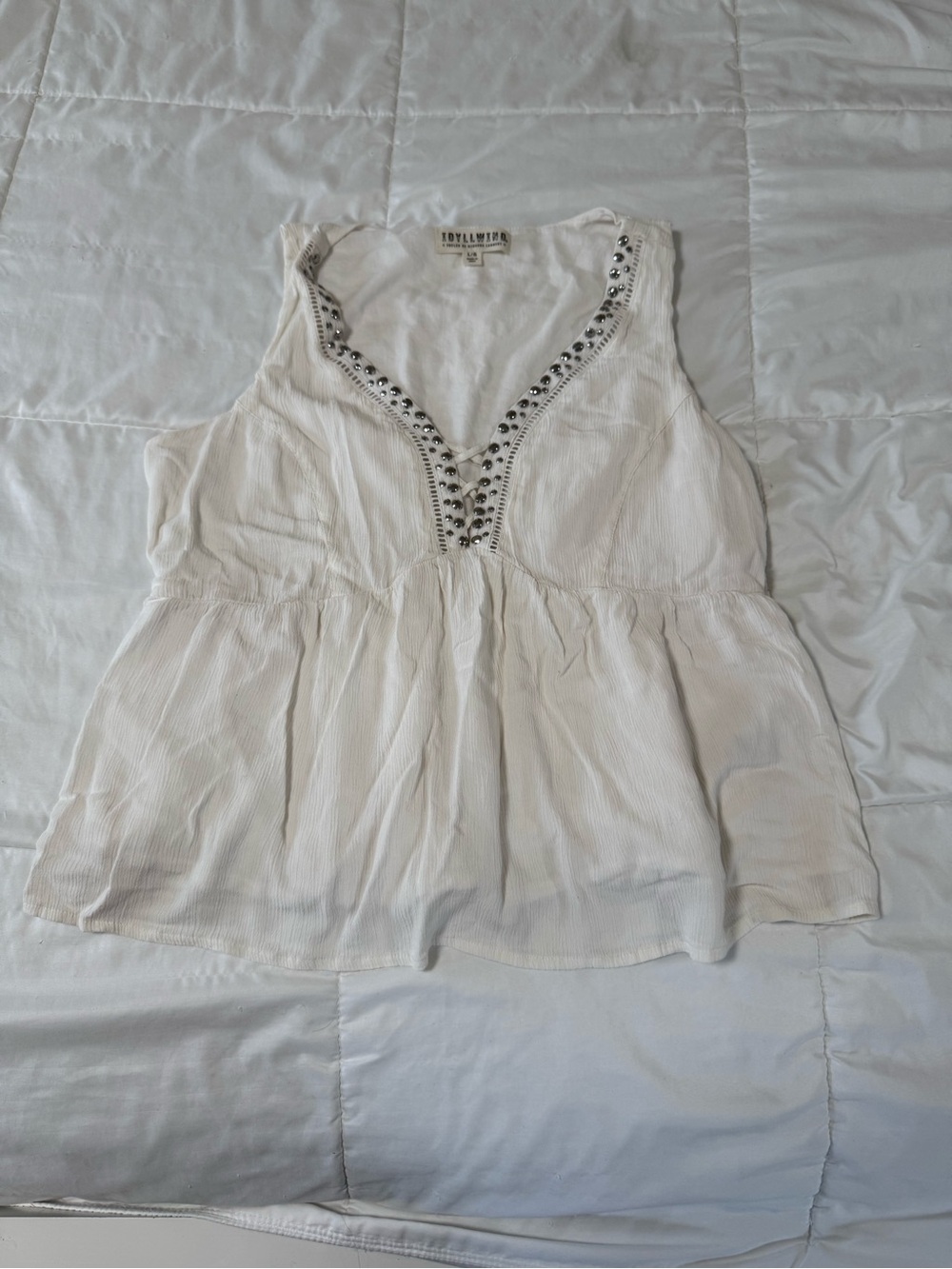 Idyllwind White Beaded V-Neck Sleeveless Camisole
